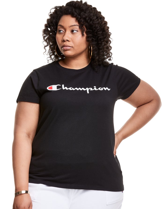 Camiseta Champion Mujer - Plus Classic Script Logo ( Negras ) 6297841-LW